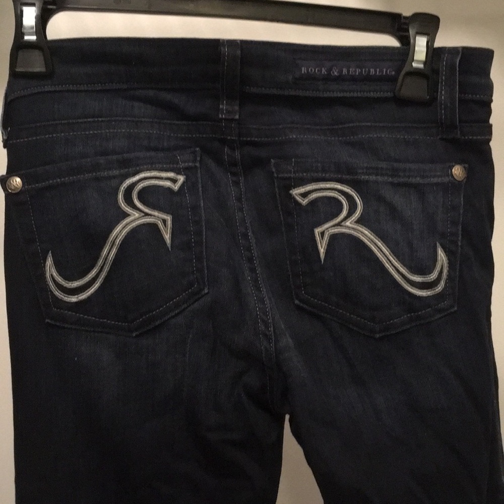 Rock & republic skinny jeans with flare bottoms